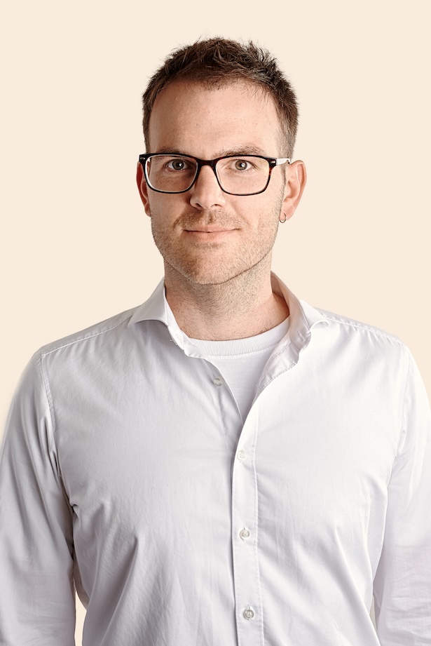 Utz_Kietlsch_Osteopathie_Und_Pilates_Wiesbaden Utz Kieltsch Osteopathie und Pilates in Wiesbaden- Portrait.